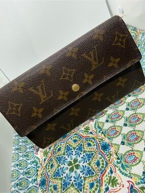 Louis Vuitton Monogram SarahWallet in Brown and Gold Vintage AUTHENTIC